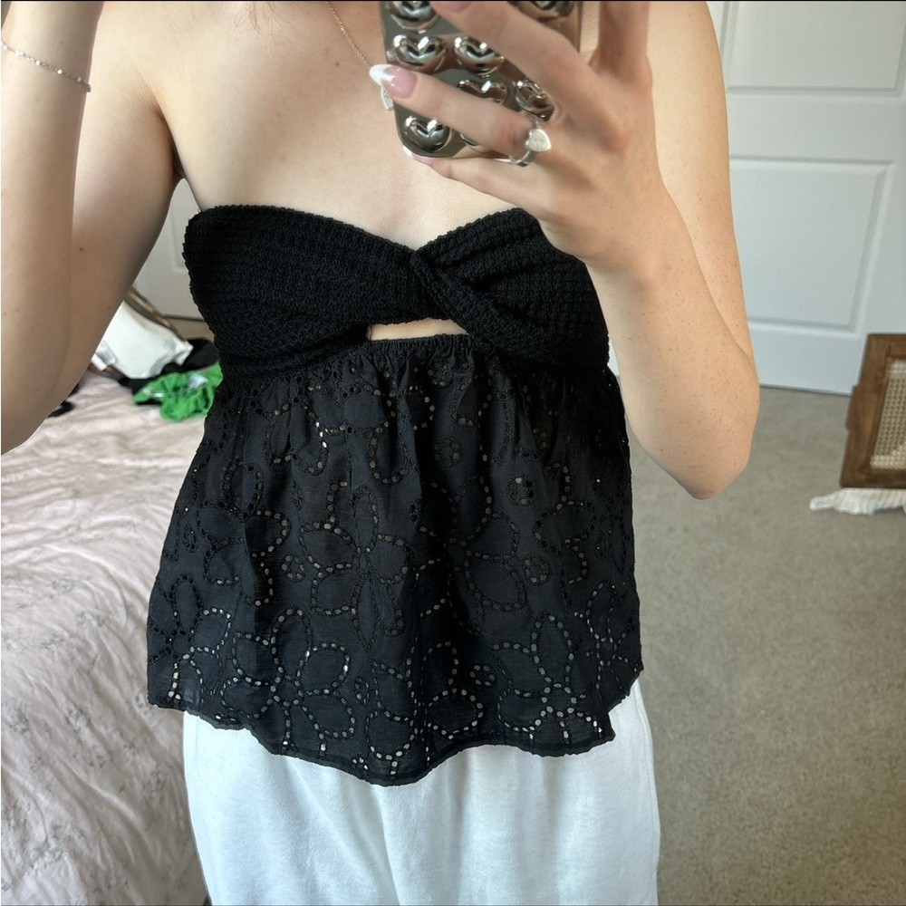 Black strapless top